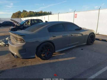 Dodge Charger VII 2017 Dodge Charger SRT Hellcat 2017 6.2L 6.2 Benzyna 707KM, zdjęcie 5