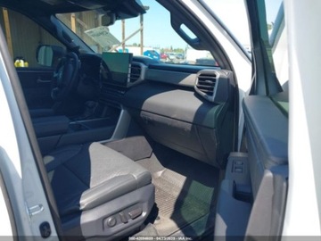 Toyota Tundra II 2025 Toyota Tundra Limited 2025 3.4l 3.4 Benzyna 389KM, zdjęcie 9