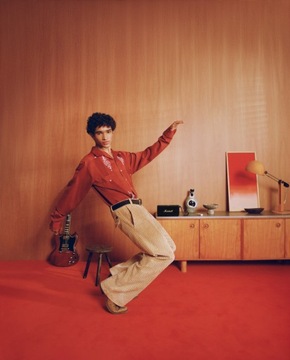 Беспроводная Bluetooth-колонка MARSHALL MIDDLETON