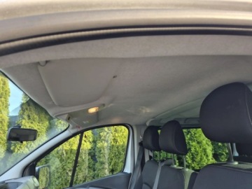 Renault Trafic III Furgon 1.6 Energy dCi 125KM 2017 Renault Trafic Brygadowka 9-osob przedluzany Klima 139tys km. Super Stan, zdjęcie 14