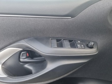 Toyota Yaris IV Hatchback 1.5 Dynamic Force 125KM 2023 Toyota Yaris 1,5-Dual-VVT-iE IV (2020-) Toyota Yar, zdjęcie 22