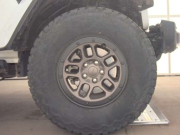 Jeep Wrangler IV 2023 Jeep Wrangler 4 Door Rubicon 392 2023 6.4 Benzyna 470KM, zdjęcie 11