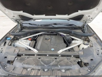 BMW X5 G05 2022 BMW X5 Xdrive40i, 2022r., 4x4, 3.0L 3.0 Hybryda 335KM, zdjęcie 11