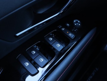 Hyundai Tucson IV SUV 1.6 T-GDI 150KM 2023 Hyundai Tucson 1.6 T-GDI 48V MHEV, Salon Polska, zdjęcie 15