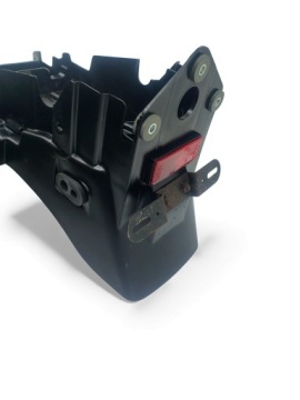 Крепление наполнителя крыла заднее KAWASAKI ER5 ER 5 97-06