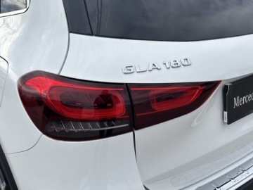 Mercedes GLA II Off-roader 1.3 180 136KM 2022 Mercedes-Benz GLA 180, zdjęcie 10
