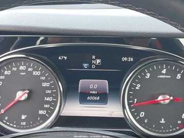 Mercedes Klasa E W213 2017 Mercedes-Benz Klasa E 2017 MERCEDES-BENZ E 300 2.0 Benzyna 241KM, zdjęcie 6