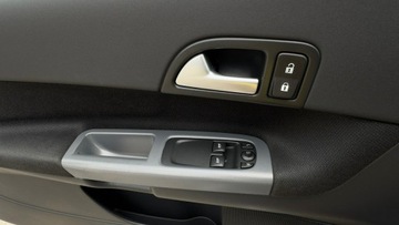 Volvo C30 Hatchback 3d Facelifting 1.6 D2 115KM 2011 Volvo C30 1.6 Bezwypadkowy Klimatronik GWARANCJA, zdjęcie 28