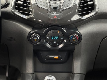 Ford Ecosport II SUV 1.0 Ecoboost 125KM 2017 Ford EcoSport 1.0 Benz Bogate Wyposazenie Nowy rozrzad Benzyna 125KM, zdjęcie 18