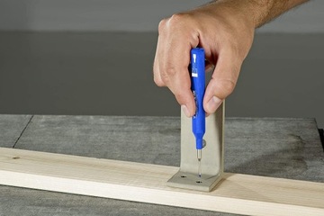 Синий строительный маркер LYRA для отверстий