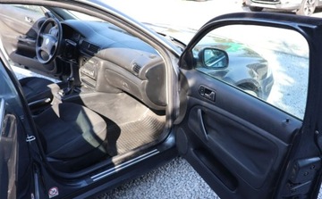 Volkswagen Passat B5 Kombi 1.9 TDI 130KM 2001 Volkswagen Passat Variant Legendarny 1.9 TDI 136 PS 100 Sprawny 1.9 Diesel, zdjęcie 9