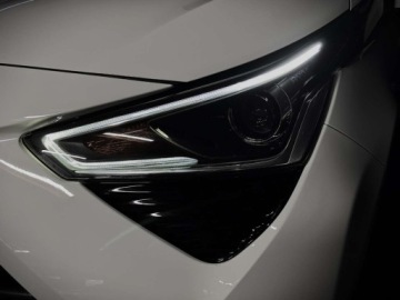 Toyota Aygo II Hatchback 3d Facelifting 1.0 VVT-i 72KM 2019 Toyota Aygo 1.0 VVTi Style X-Play Kamera CarPlay Alu Bdb Stan Gwarancja SSU, zdjęcie 30