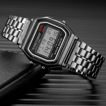 Цифровые часы – черные