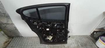 DVEŘE LEVÝ ZADNÍ PORSCHE PANAMERA I 970 RS