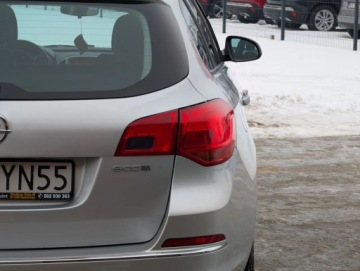 Opel Astra J Sports Tourer Facelifting 1.4 Turbo ECOTEC 140KM 2014 Opel Astra Fabryczne LPG Alu Klima Tempomat Serwis Gwarancja 1.4 140KM, zdjęcie 6