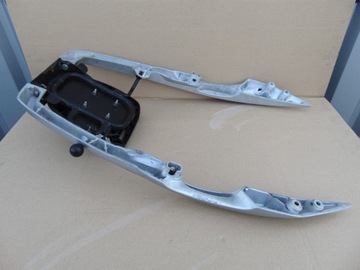 КРЕПЛЕНИЕ РУЧКИ БАГАЖНИКА PEUGEOT SATELIS 125