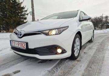Toyota Auris II 2018 Toyota Auris Toyota Auris 1.8 Hybryda 99KM, zdjęcie 1