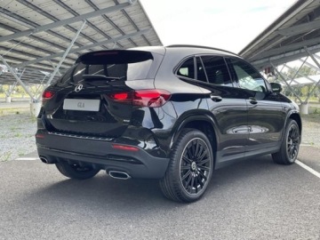Mercedes GLA II Off-roader Facelifting 1.3 200 163KM 2025 MERCEDES-BENZ GLA 200 AMG Line Suv 1.3 (moc 163 KM) 2025, zdjęcie 3