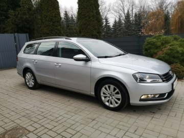 Volkswagen Passat B7 Variant 2.0 TDI CR DPF BlueMotion 140KM 2011 Volkswagen Passat 2.0 TDI 140KM Klimatronic, zdjęcie 3