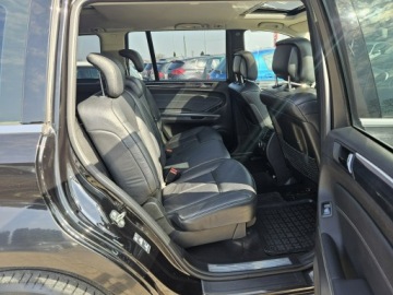 Mercedes Klasa GL X164 Off-roader Facelifting 350 CDI BE 224KM 2011 Mercedes GL 350 3,0 diesel 224KM automat 7 miejsc, zdjęcie 7