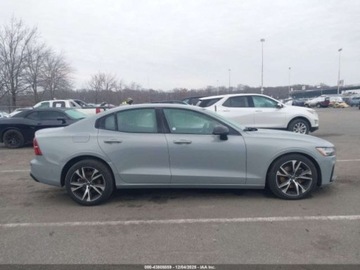 Volvo S60 III 2024 Volvo S60 2024 Volvo S60 B5 FWD Plus Dark Theme 2.0 Benzyna 247KM, zdjęcie 7