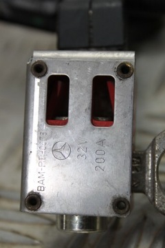 MERCEDES W212 KLIKA PYROTECHNICKÁ 000000006150