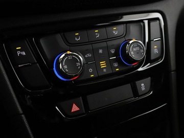 Opel Mokka I SUV 1.4 Turbo ECOTEC 140KM 2017 Opel Mokka Kamera, Navi, Aut.klima, Bluetooth, zdjęcie 26