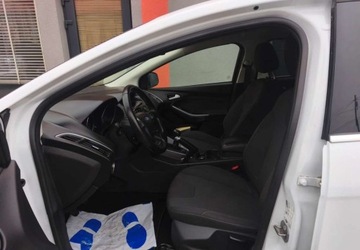 Ford Focus III Kombi 1.0 EcoBoost 100KM 2013 Ford Focus Ford Focus 1.0 EcoBoost Titanium Benzyna 100KM, zdjęcie 4