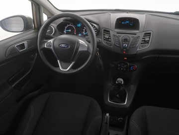 Ford Fiesta VII Hatchback 5d 1.25 Duratec 82KM 2013 Ford Fiesta 1.25 16V, Salon Polska, Klima, zdjęcie 5
