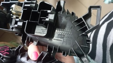 РУЧКА ВНУТРЕННЯЯ KADJAR ПЕРЕДНЯЯ ЗАДНЯЯ 806705402R 806714118R