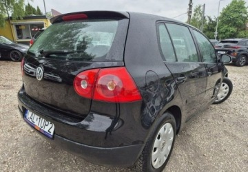 Volkswagen Golf V 2005 Volkswagen Golf Zadbany 1.4 Benzyna 84KM, zdjęcie 2