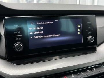 Skoda Octavia IV Liftback 1.5 TSI EVO 150KM 2021 Skoda Octavia 1.5TSI 150KM Ambition l Reflektory L, zdjęcie 27