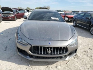Maserati Ghibli III 2020 Maserati Ghibli 2020, 3.0L, porysowany lakier 3.0 Benzyna 345KM, zdjęcie 1