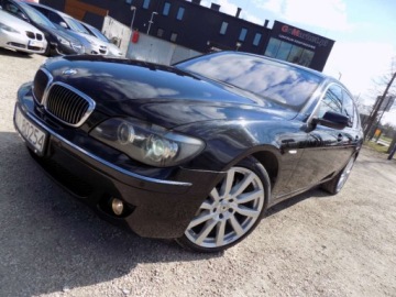 BMW Seria 7 E65 Sedan 750 i 367KM 2005 BMW Seria 7 BIALOLEKA 4.8 V8 Benzyna (367 KM), 2005r prod. KOMIS TYSIAK, zdjęcie 24