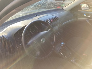 Skoda Octavia II Kombi 2.0 TDI CR DPF 140KM 2007 SKODA OCTAVIA II Combi 2.0 TDI 16V 140 KM AUTOMAT DSG, zdjęcie 16