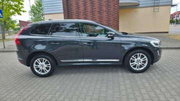 Volvo XC60 I SUV Facelifting 2.0 D4 DRIVE-E 181KM 2015 Volvo XC60 D4 Summum 2.0 D4| Panorama | Kamera | LED | Zarejestrowany w PL, zdjęcie 7