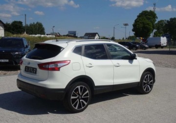 Nissan Qashqai II Crossover 1.2 DIG-T 115KM 2017 Nissan Qashqai 1.2TCE 115KM Automat Ledy Navi Kamera Oplacony 1.2, zdjęcie 13