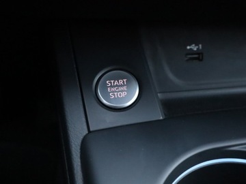 Audi A4 B9 Limousine Facelifting 2.0 35 TDI 163KM 2020 Audi A4 35 TDI, Salon Polska, 1. Właściciel, zdjęcie 18