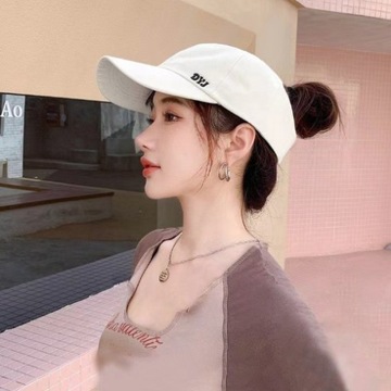 Женская бейсболка