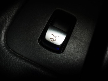 Mercedes Klasa E W213 Limuzyna 2.0 220d 194KM 2016 MERCEDES W213 2.0 220d * 100% Bezwypadkowy * Salon Polska * Serwisowany *, zdjęcie 21