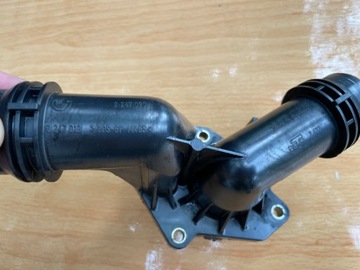 BMW 3 E46 320D M47 DIESEL TERMOSTAT POUZDRO 2247019