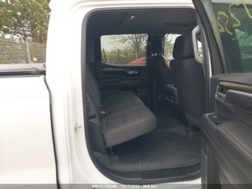 Chevrolet Silverado II 2023 Chevrolet Silverado 2023r., 4x4, 5.3L 5.3 Benzyna 355KM, zdjęcie 9