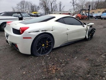 Ferrari 458 Italia 2011 Ferrari 458 Italia 2011 FERRARI 458 ITALIA , S..., zdjęcie 2