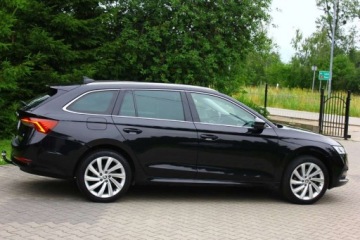Skoda Octavia IV Kombi Plug-in 1.4 TSI iV Plug-In Hybrid 204KM 2021 Skoda Octavia 1.4 MHEV 204KM DSG STYLE Bezwypadkowa 100 Serwis Pewne Auto, zdjęcie 20