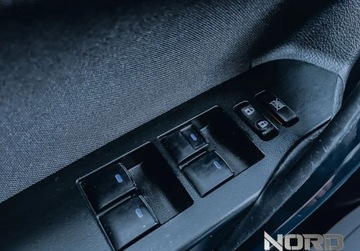 Toyota Auris II Touring Sports Facelifting 1.8 Hybrid 136KM 2017 Toyota Auris Bezwypadkowy, FV23,1.8 Automat, KredytowanieLeasing, gw.12m g, zdjęcie 17