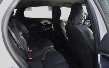 Volvo V40 II Cross Country D2 115KM 2013 Volvo V40 GWARANCJA, LIFT, Xenon, City Safety, Ladnie utrzymany 1.6, zdjęcie 7