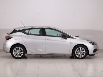 Opel Astra K Hatchback Facelifting 1.2 Turbo 145KM 2021 Opel Astra 1.2 Turbo, Salon Polska, Serwis ASO, zdjęcie 5