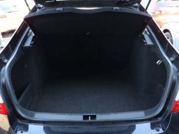 Skoda Octavia III Liftback Facelifting 1.6 TDI 115KM 2017 Skoda Octavia 1.6 TDI, Salon Polska, Klima, zdjęcie 13