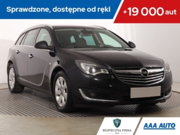 Opel Insignia I Sports Tourer Facelifting 2.0 CDTI ECOTEC 130KM 2014 Opel Insignia 2.0 CDTI, Automat, Navi, Klima