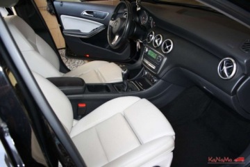 Mercedes Klasa A W176 Hatchback 5d Facelifting 160 d 90KM 2015 Mercedes-Benz Klasa A 36500vat jasny srodek zarejestrowany ekonomiczny, zdjęcie 4